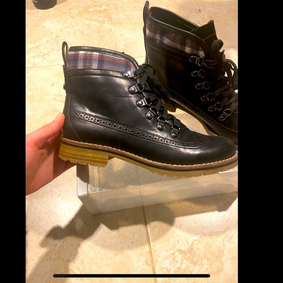 Tommy Hilfiger plaid combat boots - Picture 1 of 7